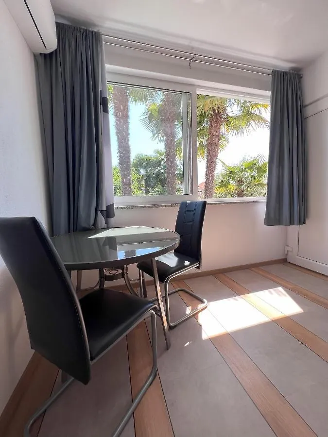 Apartmani Palme Funtana 0*,  Kroatien