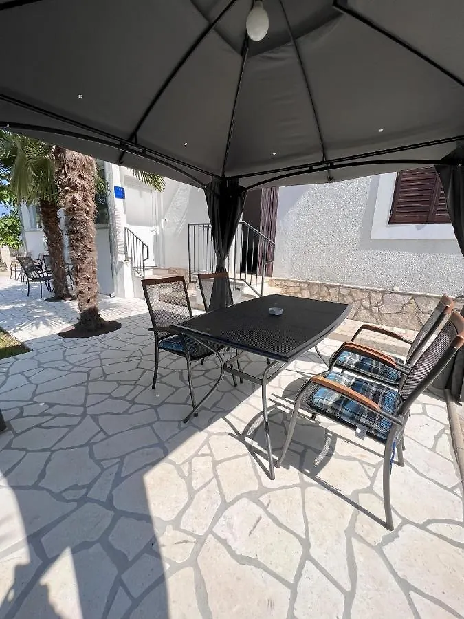 Lägenhet Apartmani Palme Funtana Kroatien