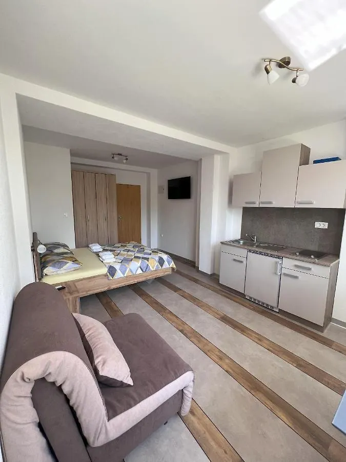 Lägenhet Apartmani Palme Funtana